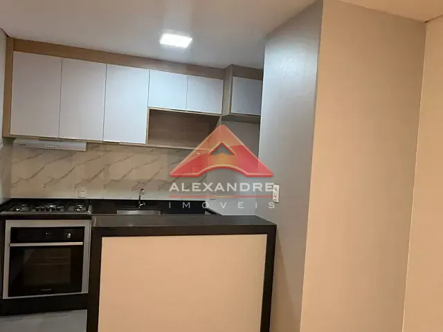 Apartamento 2 quartos e 1 banheiro, para alugar, no bairro Vila Industrial em São José dos Campos