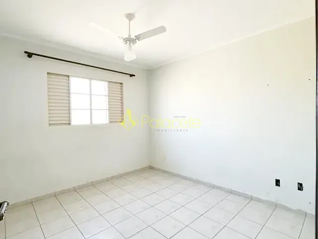 Apartamento 2 quartos e 1 banheiro, à venda, no bairro Jardim Boa Vista em Pindamonhangaba