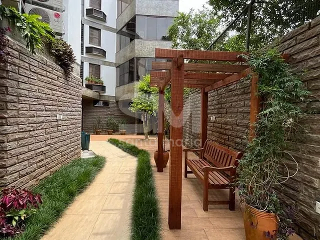 Apartamento com 354m² 4 quartos e 2 banheiros, à venda, no bairro Centro em Chapecó