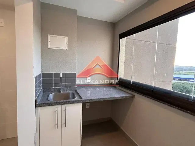 Apartamento 2 quartos e 1 banheiro, para alugar, no bairro Vila Industrial em São José dos Campos