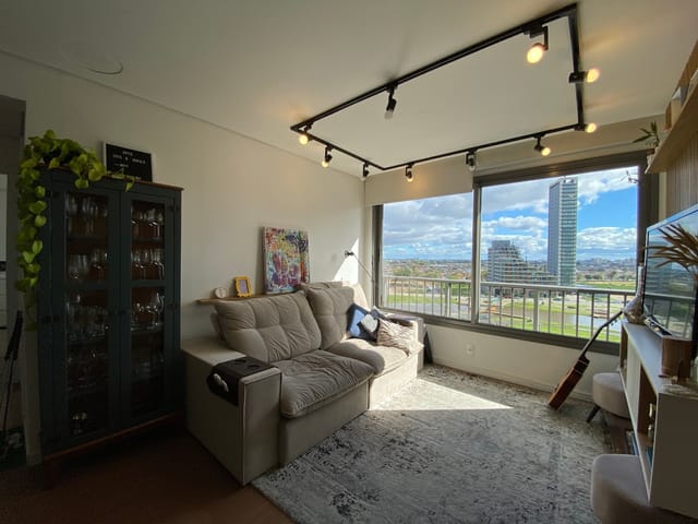 Apartamento com 106m² 2 quartos e 2 banheiros, à venda, no bairro São Gonçalo em Pelotas