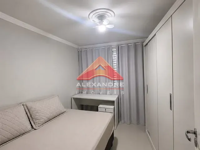 Apartamento 2 quartos e 2 banheiros, à venda, no bairro Chácara dos Eucalíptos em São José dos Campos