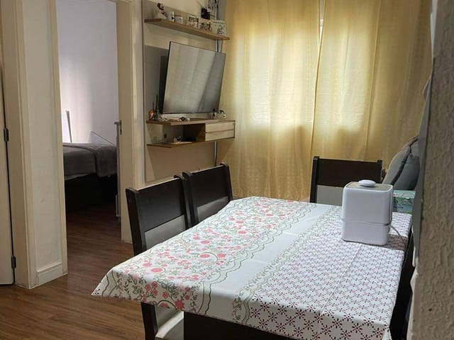 Foto do Apartamento - Apartamento à venda, CDHU Parque Sampaio Viana, Carapicuíba, SP I 2 Dormitórios, Sala, Cozinha, Banheiro, Área de serviço e Vaga de garagem. | Collina Imóveis