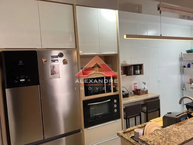 Apartamento 2 quartos e 1 banheiro, à venda, no bairro Jardim Satélite em São José dos Campos