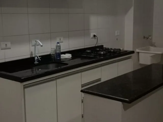 Apartamento 2 quartos e 1 banheiro, à venda, no bairro Pineville em Pinhais