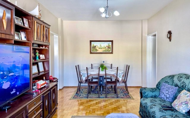 Apartamento com 91m² 2 quartos e 1 banheiro, à venda, no bairro Centro em Pelotas
