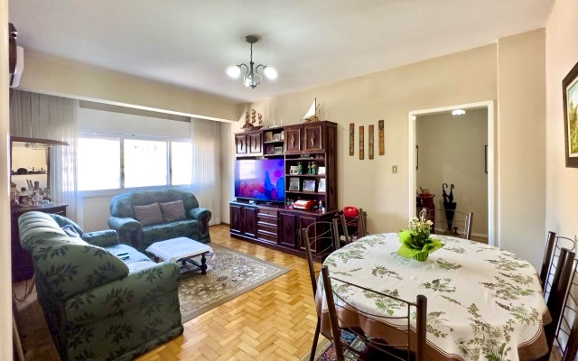 Apartamento com 91m² 2 quartos e 1 banheiro, à venda, no bairro Centro em Pelotas