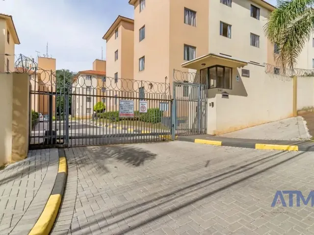 Apartamento 2 quartos e 1 banheiro, para alugar, no bairro Campo Comprido em Curitiba