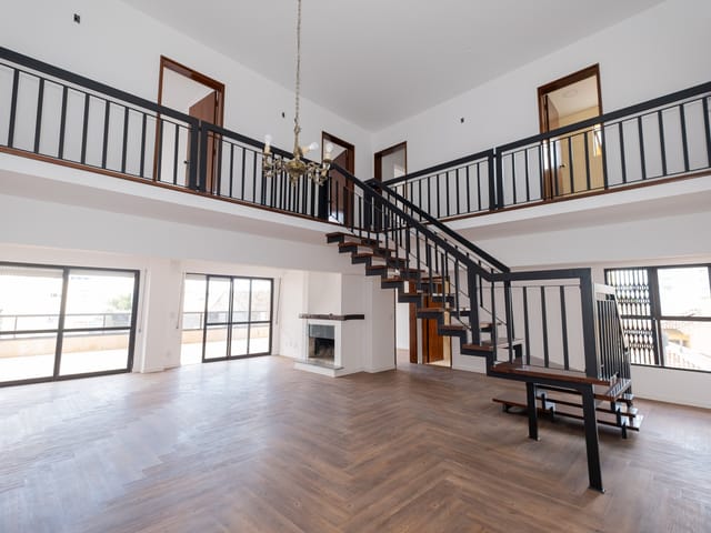 Apartamento com 358m² 3 quartos e 3 banheiros, à venda, no bairro Centro em Pelotas