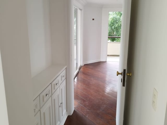 Apartamento com 538m² 4 quartos e 4 banheiros, à venda, no bairro Vila Morumbi em São Paulo