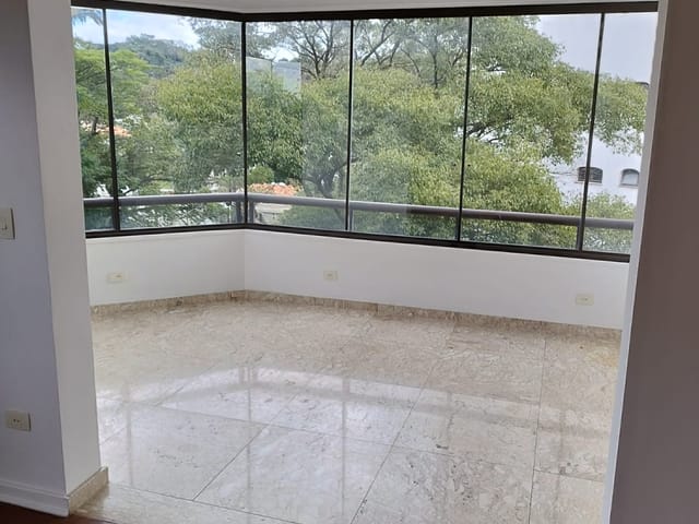 Apartamento com 538m² 4 quartos e 4 banheiros, à venda, no bairro Vila Morumbi em São Paulo