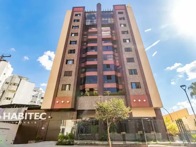 Apartamento 2 quartos e 2 banheiros, para alugar, no bairro Centro em Curitiba