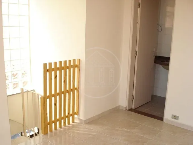 Apartamento 2 quartos e 2 banheiros, à venda, no bairro Manacá dos Itatins em Peruíbe