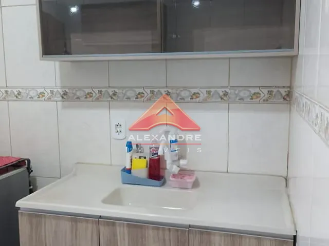 Apartamento com 48m² 2 quartos e 1 banheiro, à venda, no bairro Vila Tatetuba em São José dos Campos