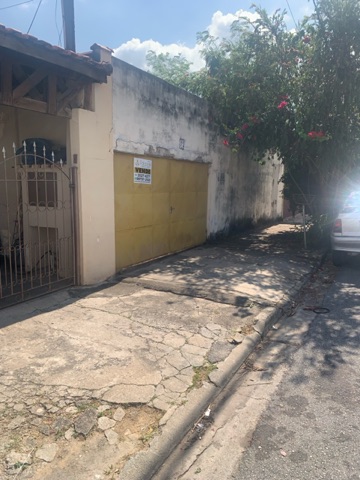 Casa com 258m² 2 quartos e 3 banheiros, à venda, no bairro Conjunto Habitacional Terra dos Ipês I (Norte) em Pindamonhangaba