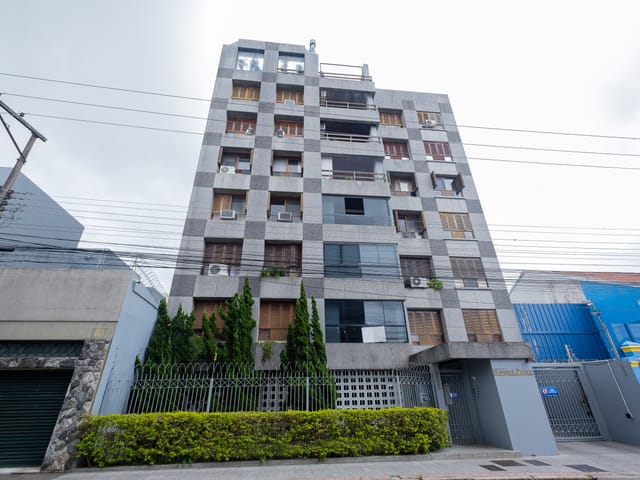 Apartamento 1 quarto e 1 banheiro, para alugar, no bairro Centro em Pelotas