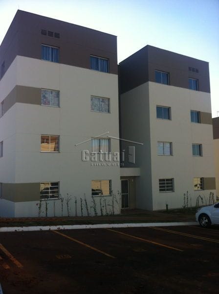 Apartamento com 72m² 2 quartos e 1 banheiro, à venda, no bairro Conjunto Residencial Marajoara em Londrina