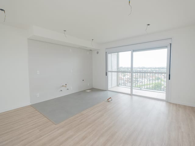 Apartamento 2 quartos e 2 banheiros, à venda, no bairro Areal em Pelotas