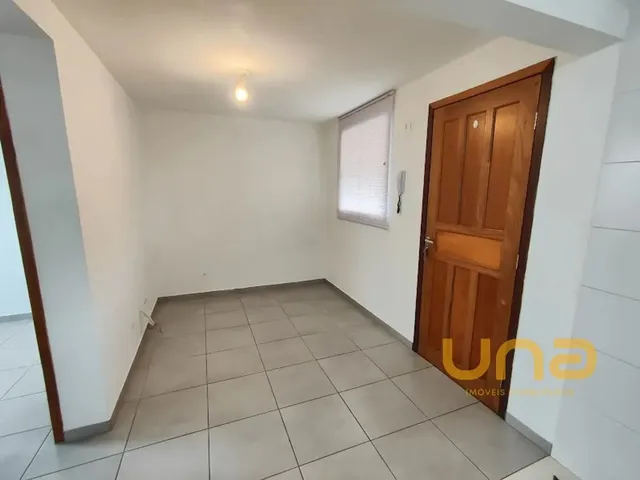 Apartamento 2 quartos e 1 banheiro, para alugar, no bairro PLANTA BAIRRO WEISOPOLIS em Pinhais