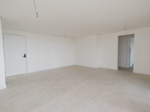 Apartamento com 162m² 2 quartos e 2 banheiros, à venda, no bairro Centro em Pelotas