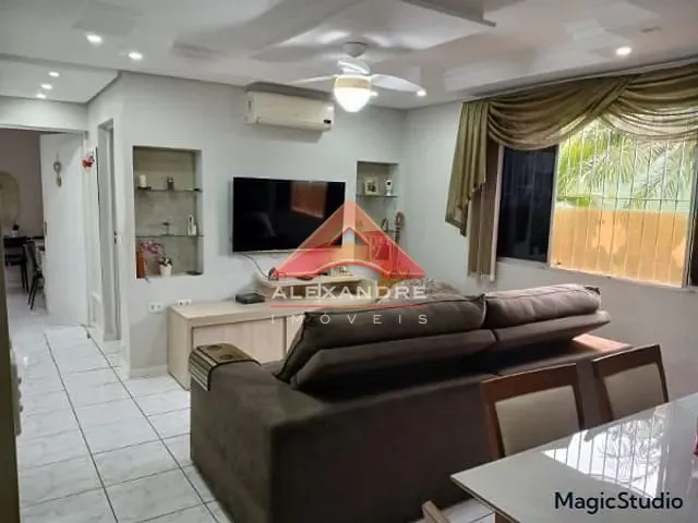 Apartamento 2 quartos e 1 banheiro, à venda, no bairro Jardim Ismênia em São José dos Campos