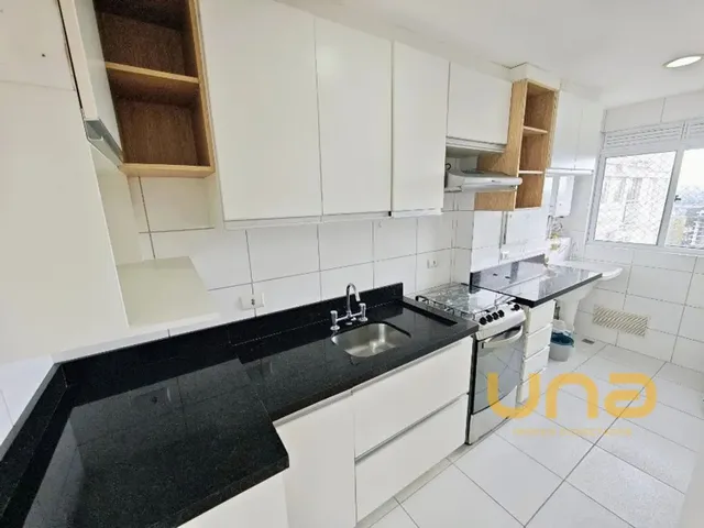 Apartamento 2 quartos e 1 banheiro, para alugar, no bairro CRISTO REI em Curitiba