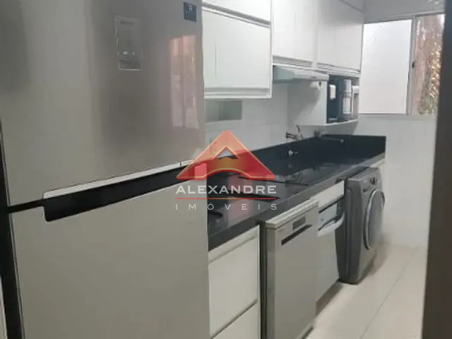 Apartamento 2 quartos e 1 banheiro, à venda, no bairro Jardim Ismênia em São José dos Campos