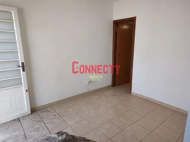 Apartamento 1 quarto e 1 banheiro, à venda, no bairro Jardim Macedo em Ribeirão Preto