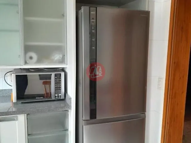 Apartamento com 200m² 4 quartos e 5 banheiros, à venda, no bairro Rio Branco em Porto Alegre