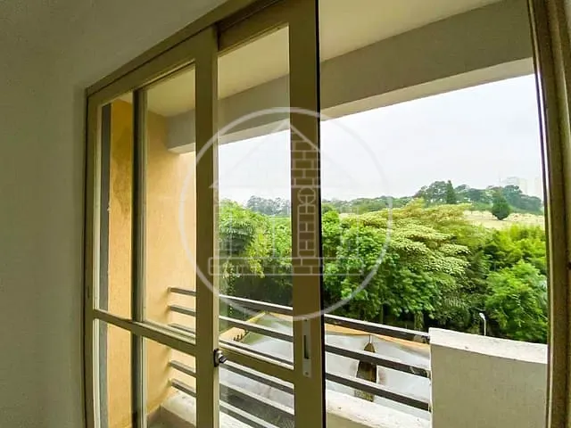 Apartamento com 64m² 3 quartos e 1 banheiro, à venda, no bairro Vila Sofia em São Paulo