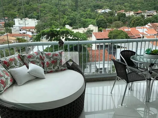 Apartamento com 138m² 3 quartos e 2 banheiros, à venda, no bairro São Francisco em Niterói