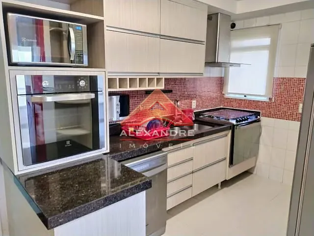 Apartamento com 194m² 4 quartos e 5 banheiros, à venda, no bairro Jardim Aquarius em São José dos Campos