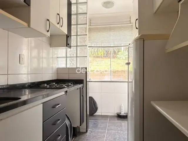Apartamento com 45m² 2 quartos e 1 banheiro, para alugar, no bairro Santa Mônica em Belo Horizonte