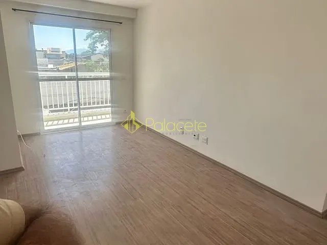 Apartamento 2 quartos e 1 banheiro, para alugar, no bairro Loteamento Industrial Água Preta em Pindamonhangaba