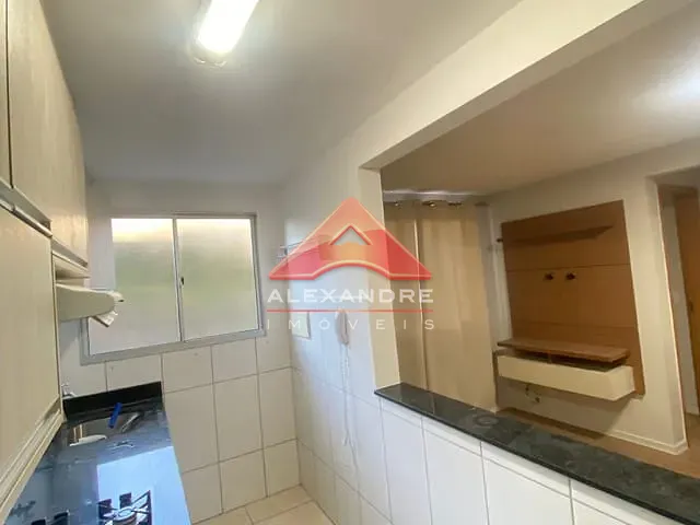 Apartamento com 45m² 2 quartos e 1 banheiro, para alugar, no bairro Jardim Ismênia em São José dos Campos