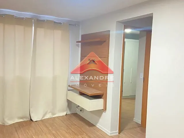 Apartamento com 45m² 2 quartos e 1 banheiro, para alugar, no bairro Jardim Ismênia em São José dos Campos