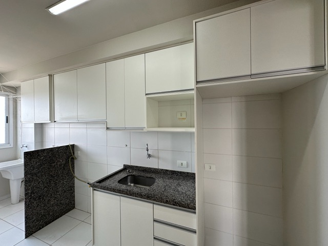 Apartamento 3 quartos e 1 banheiro, para alugar, no bairro Aurora em Londrina