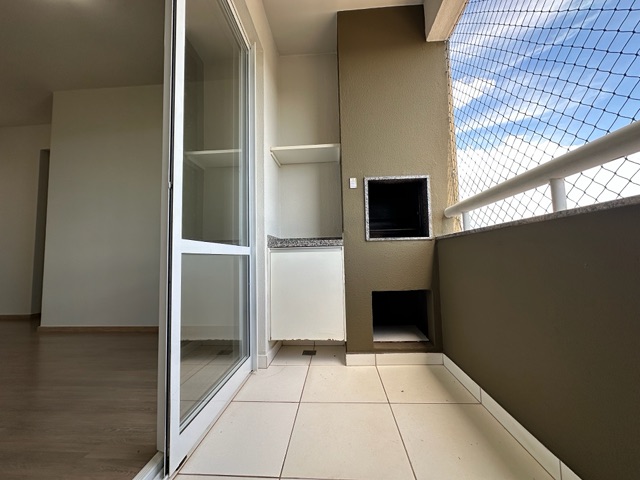 Apartamento 3 quartos e 1 banheiro, para alugar, no bairro Aurora em Londrina