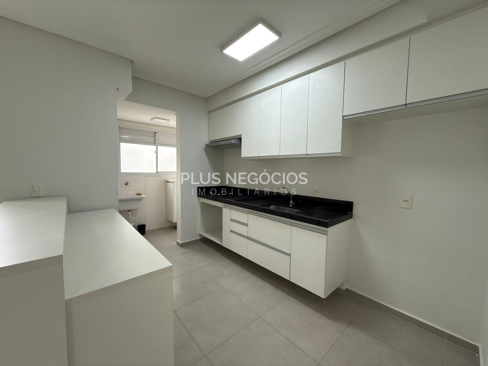 Apartamento, 2 quartos, 80 m² - Foto 1