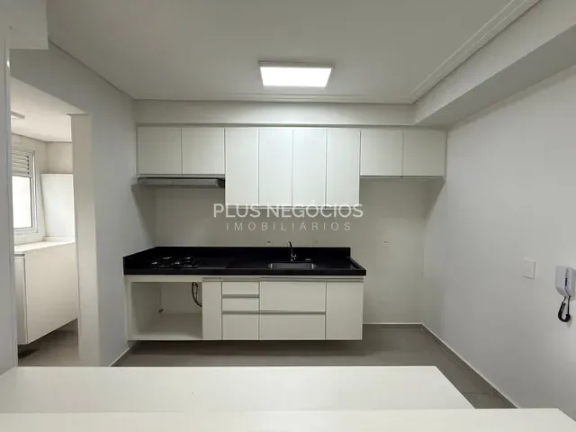 Apartamento com 80m² 2 quartos e 3 banheiros, à venda, no bairro Parque Campolim em Sorocaba