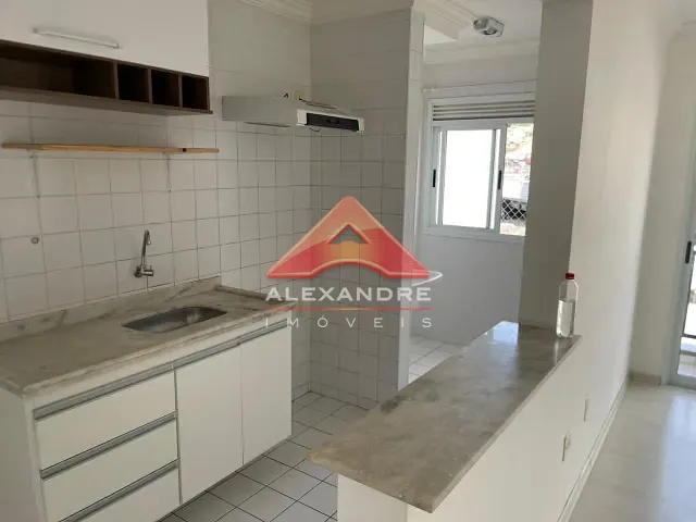 Apartamento com 72m² 3 quartos e 1 banheiro, à venda, no bairro Monte Castelo em São José dos Campos
