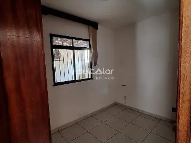 Apartamento com 67m² 3 quartos e 1 banheiro, à venda, no bairro Santa Mônica em Belo Horizonte