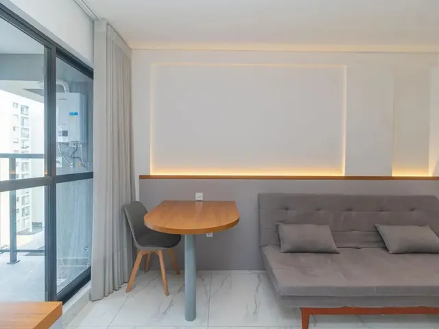 Apartamento para alugar, no bairro Portão em Curitiba