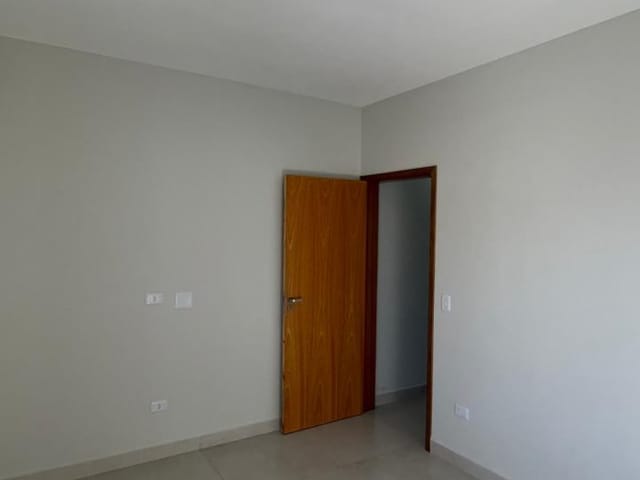 Apartamento 2 quartos e 2 banheiros, à venda, no bairro Loteamento Residencial e Comercial Flamboyant em Pindamonhangaba