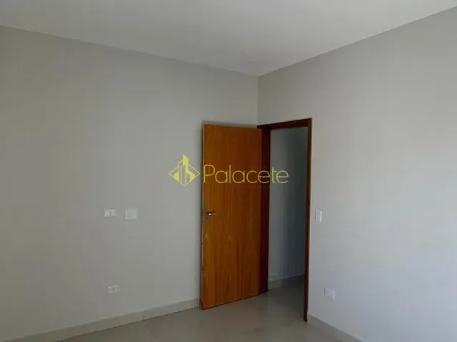Apartamento 2 quartos e 2 banheiros, à venda, no bairro Loteamento Residencial e Comercial Flamboyant em Pindamonhangaba