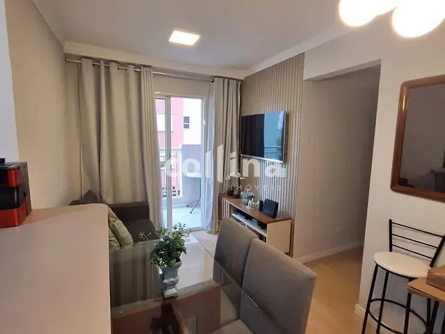 Apartamento com 45m² 2 quartos e 1 banheiro, à venda, no bairro Jardim Santa Tereza em Carapicuíba