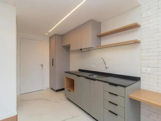 Apartamento 1 quarto e 1 banheiro, para alugar, no bairro Ecoville em Curitiba