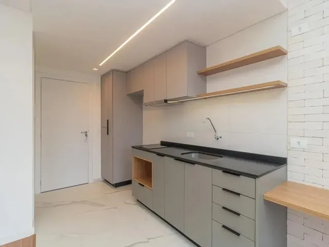 Apartamento 1 quarto e 1 banheiro, para alugar, no bairro Ecoville em Curitiba