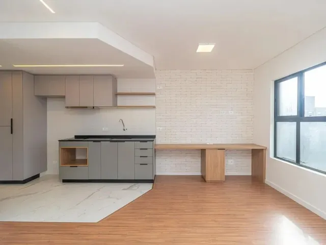 Apartamento 1 quarto e 1 banheiro, para alugar, no bairro Ecoville em Curitiba