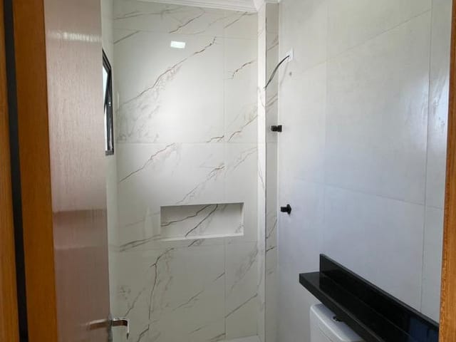 Apartamento 2 quartos e 2 banheiros, à venda, no bairro Loteamento Residencial e Comercial Flamboyant em Pindamonhangaba